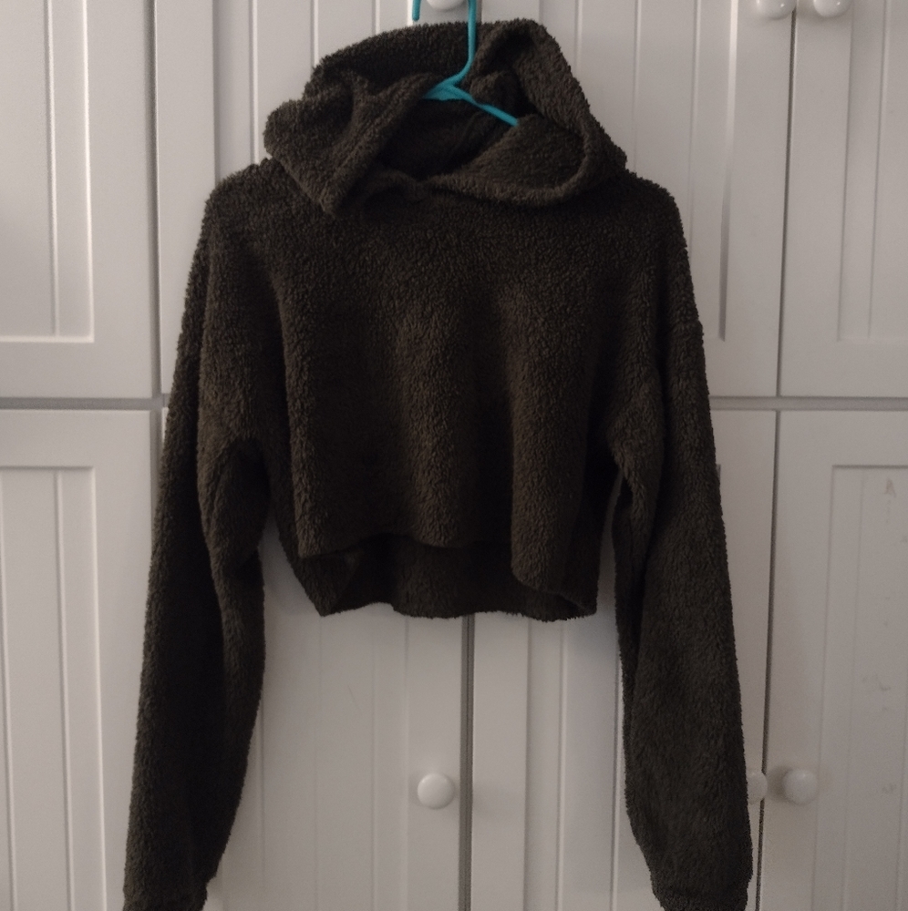 SHEIN Army Green Cropped Fuzzy Sweatshirt
